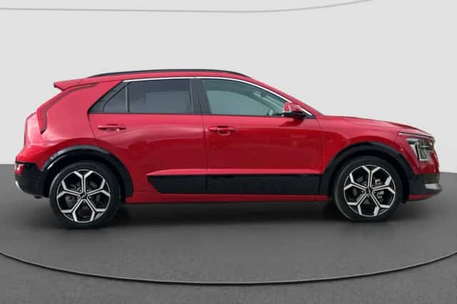 Kia Niro (2023) thumbnail 2