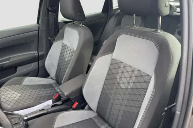 Volkswagen Taigo (2022) thumbnail 5