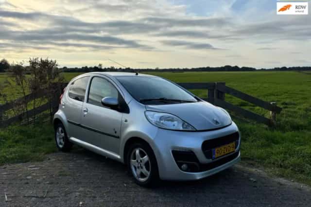 Peugeot 107 (2013) thumbnail 1