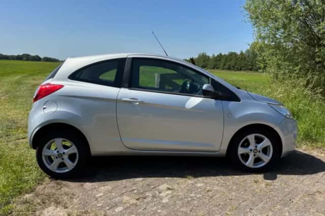Ford Ka (2013) thumbnail 6