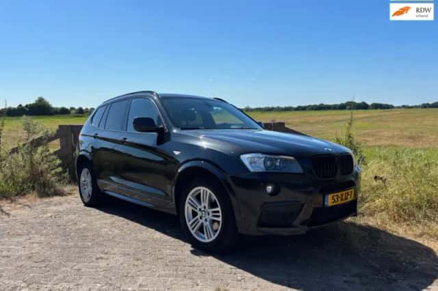BMW X3 (2012) thumbnail 1
