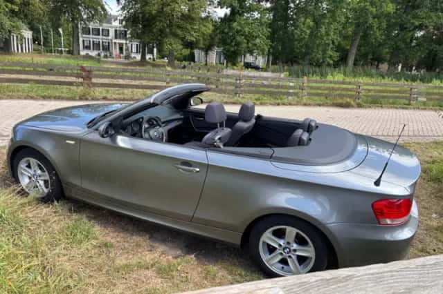 BMW 1-Serie (2009) thumbnail 4
