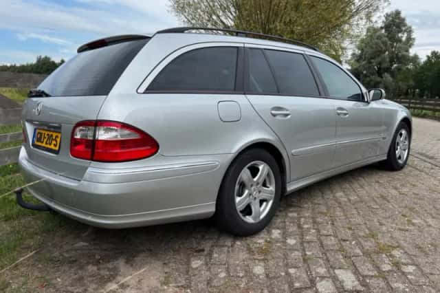 Mercedes-Benz E-Klasse (2005) thumbnail 6