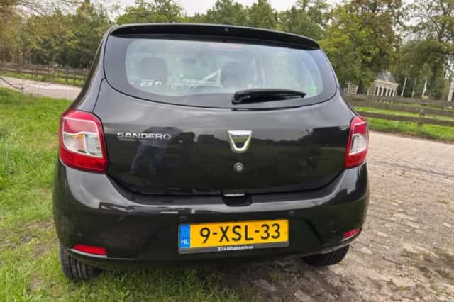 Dacia Sandero (2014) thumbnail 5