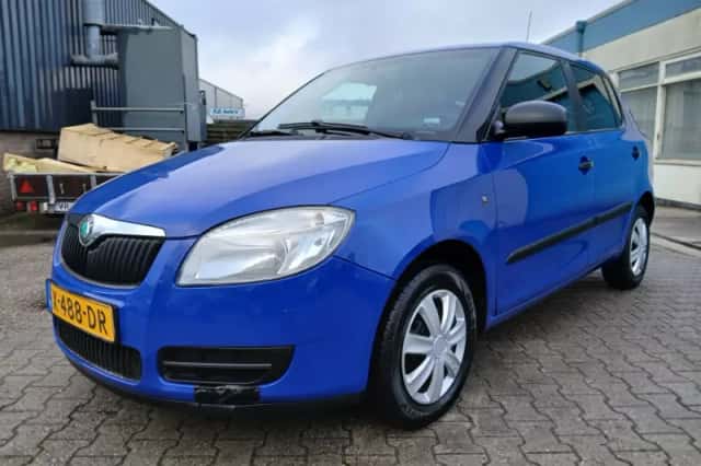 Škoda Fabia (2009) thumbnail 2