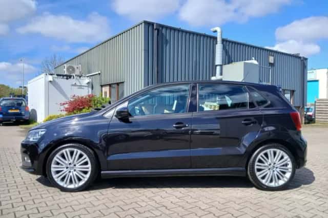 Volkswagen Polo (2014) thumbnail 6