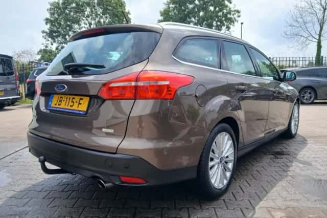 Ford Focus (2016) thumbnail 4