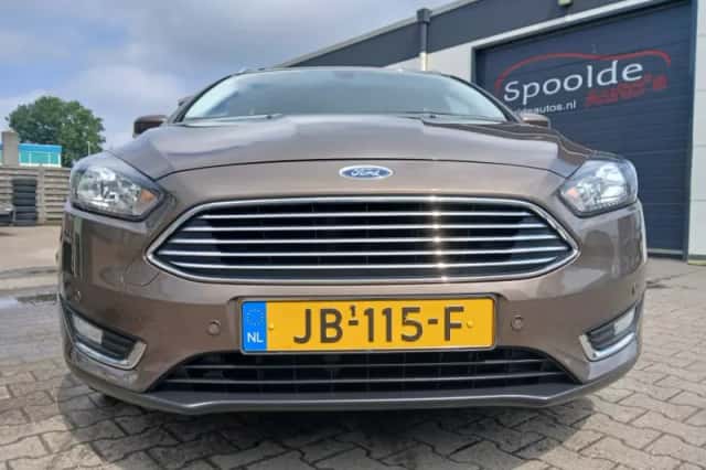 Ford Focus (2016) thumbnail 5