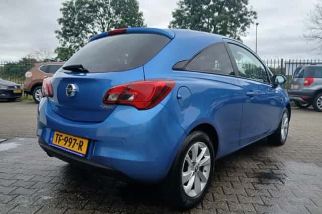 Opel Corsa (2017) thumbnail 4