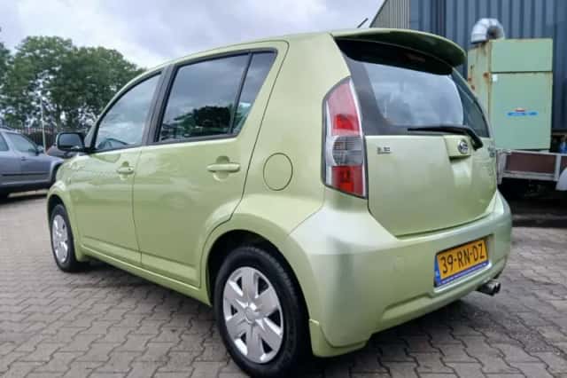 Daihatsu Sirion (2005) thumbnail 3