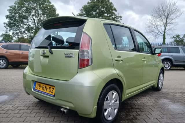 Daihatsu Sirion (2005) thumbnail 4