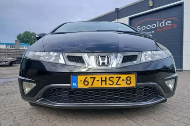 Honda Civic (2009) thumbnail 6