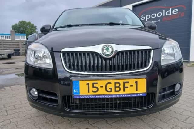 Škoda Fabia (2008) thumbnail 4