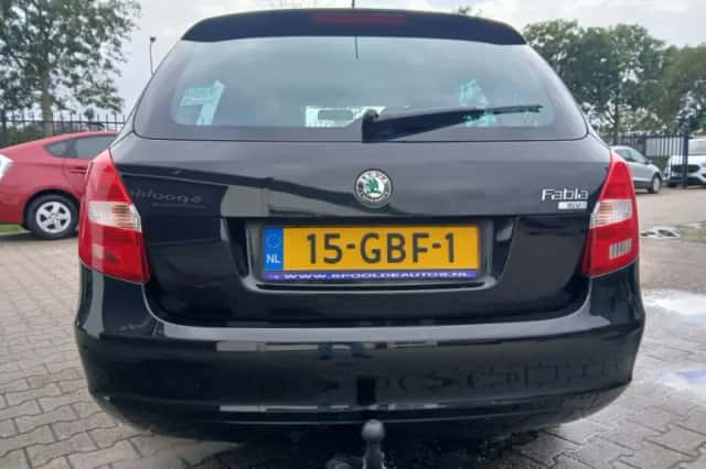 Škoda Fabia (2008) thumbnail 6