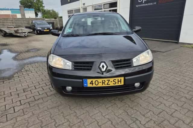 Renault Mégane (2005) thumbnail 5