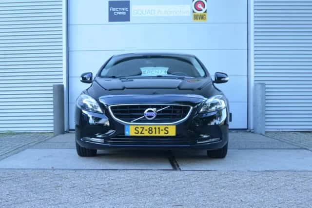 Volvo V40 (2014) thumbnail 5