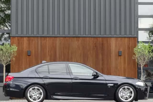 BMW 5-Serie (2010) thumbnail 3