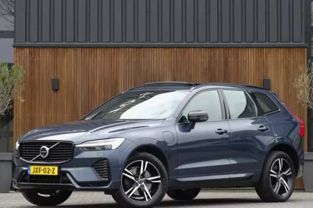 Volvo XC60 (2021) thumbnail 1