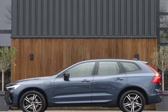 Volvo XC60 (2021) thumbnail 5