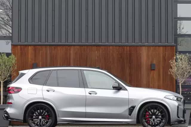 BMW X5 (2023) thumbnail 3