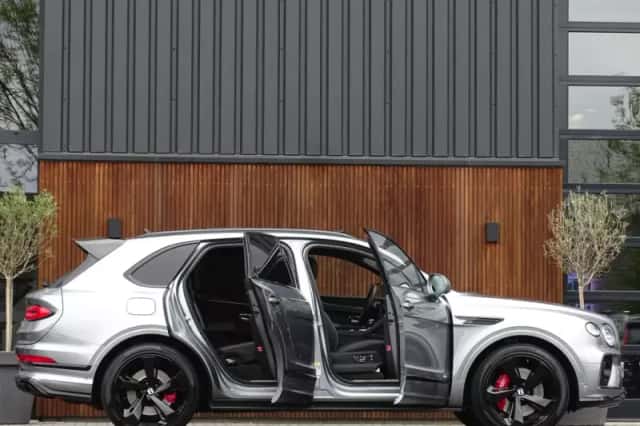 Bentley Bentayga (2020) thumbnail 4