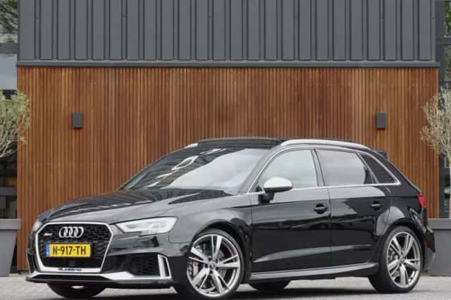 Audi RS 3 (2018) thumbnail 1