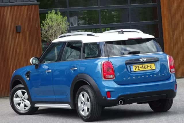 MINI Countryman (2017) thumbnail 6