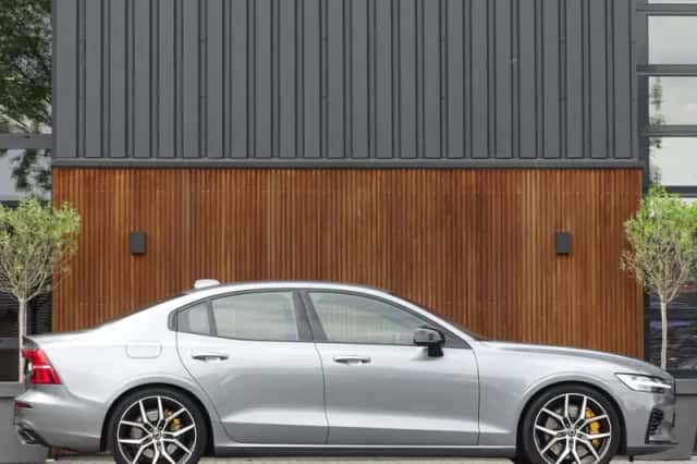 Volvo S60 (2019) thumbnail 3