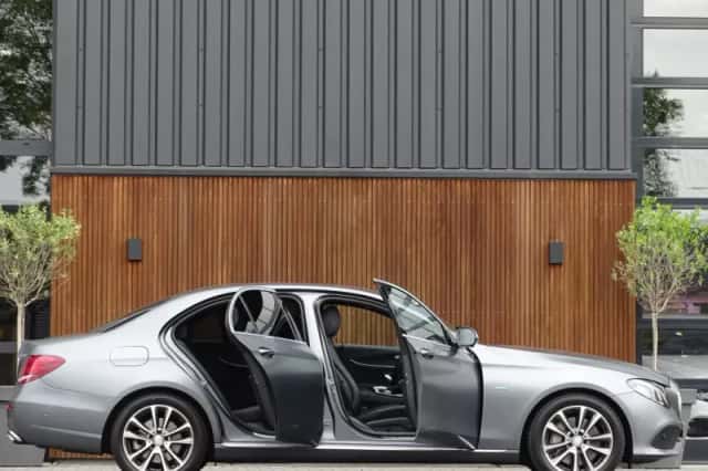 Mercedes-Benz E-Klasse (2016) thumbnail 4