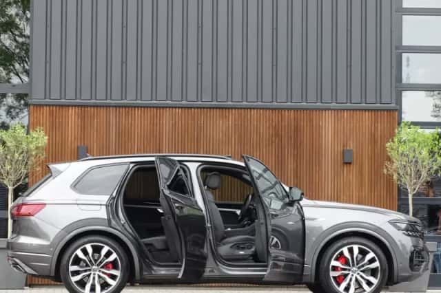 Volkswagen Touareg (2020) thumbnail 4