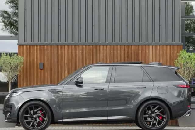 Land Rover Range Rover Sport (2025) thumbnail 5