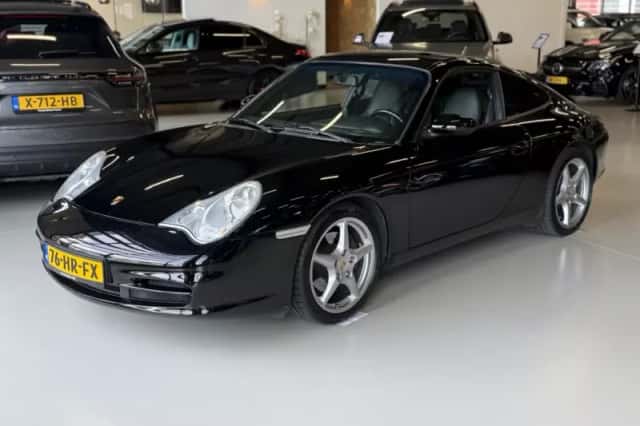 Porsche 911 (2001) thumbnail 3