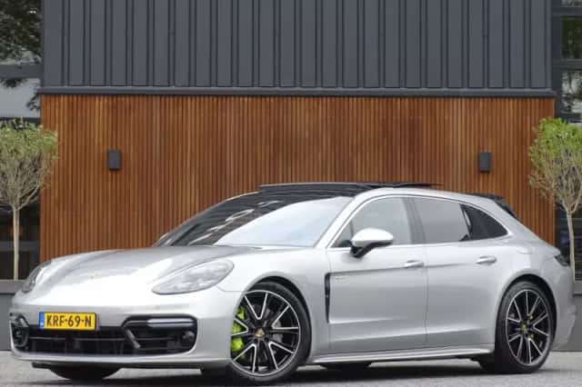 Porsche Panamera (2019) thumbnail 1