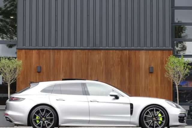 Porsche Panamera (2019) thumbnail 3