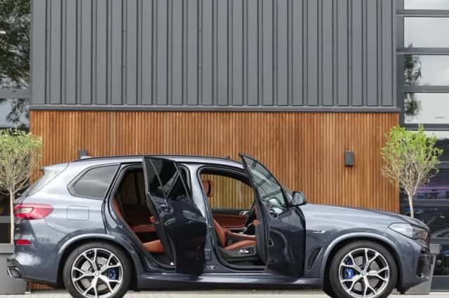 BMW X5 (2021) thumbnail 4