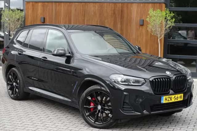 BMW X3 (2021) thumbnail 2