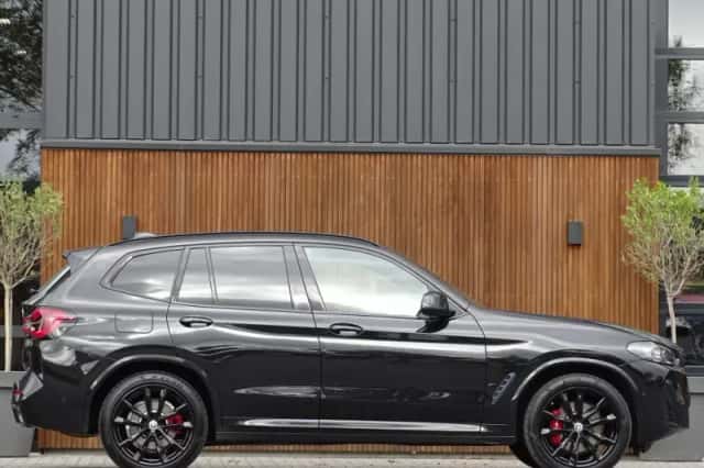 BMW X3 (2021) thumbnail 3