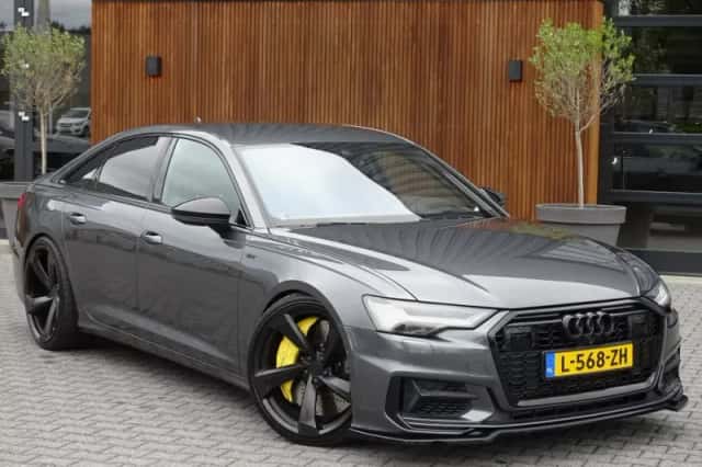 Audi A6 (2018) thumbnail 2