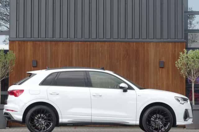 Audi Q3 (2021) thumbnail 3