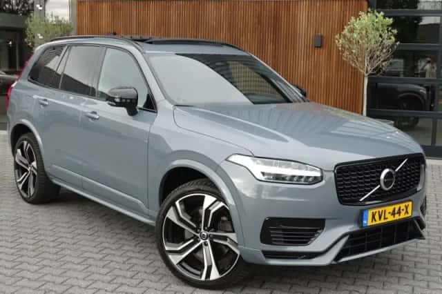 Volvo XC90 (2023) thumbnail 2