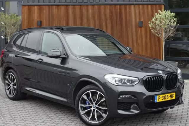 BMW X3 (2021) thumbnail 2