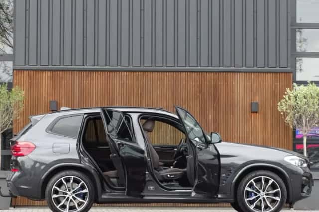BMW X3 (2021) thumbnail 4