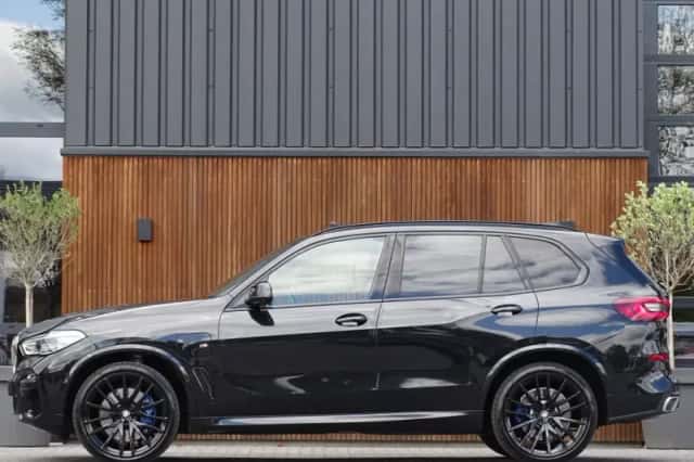 BMW X5 (2021) thumbnail 5