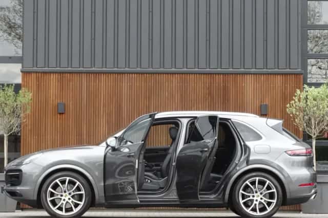 Porsche Cayenne (2020) thumbnail 6