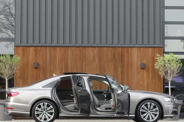 Audi A8 (2019) thumbnail 4
