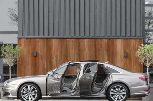 Audi A8 (2019) thumbnail 6