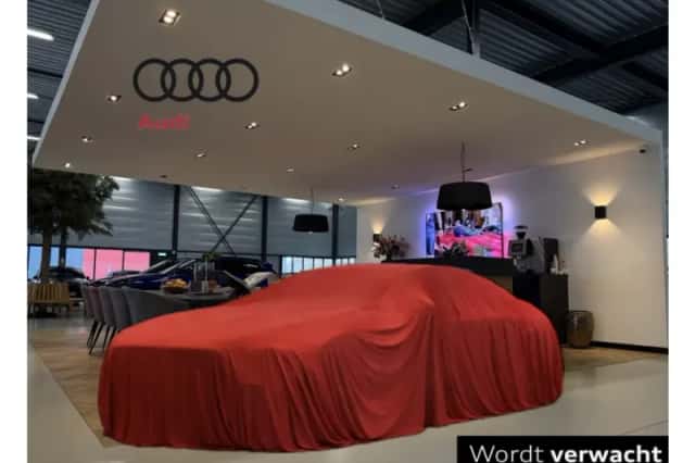 Audi A8 (2020) thumbnail 1