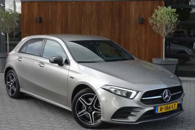 Mercedes-Benz A-Klasse (2020) thumbnail 2