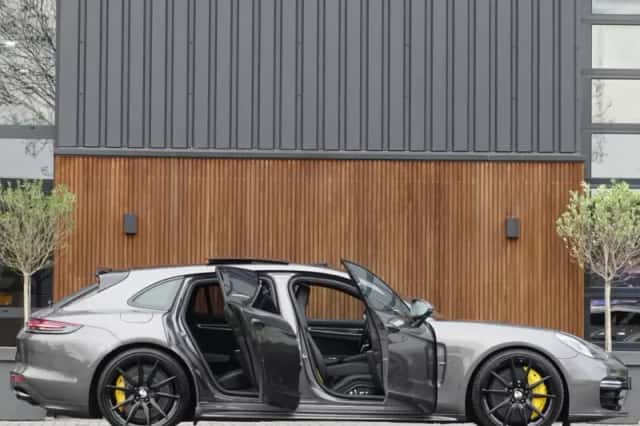 Porsche Panamera (2018) thumbnail 4
