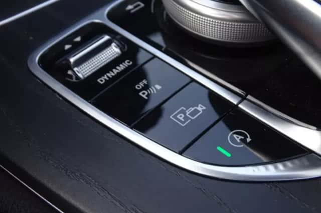 Mercedes-Benz E-Klasse (2017) thumbnail 6